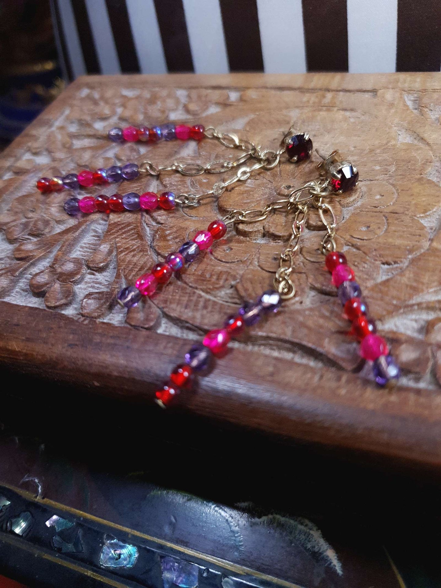 Vintage 90s Boho Dangle Drop Earrings Pink Purple Aurora Borealis AB Jean Andre Firenze