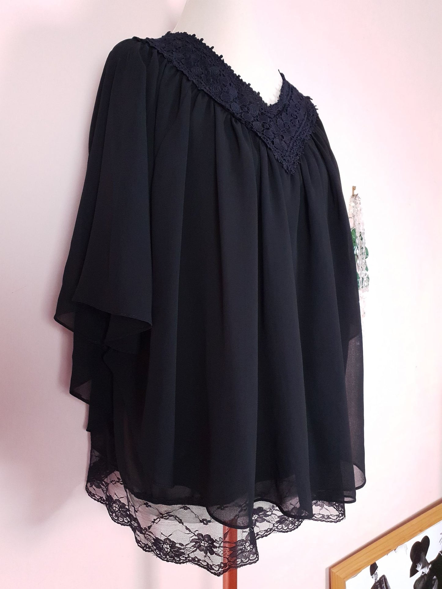 Vintage 90s Black Batwing Top Chiffon Lace Blouse Size 14 / 16