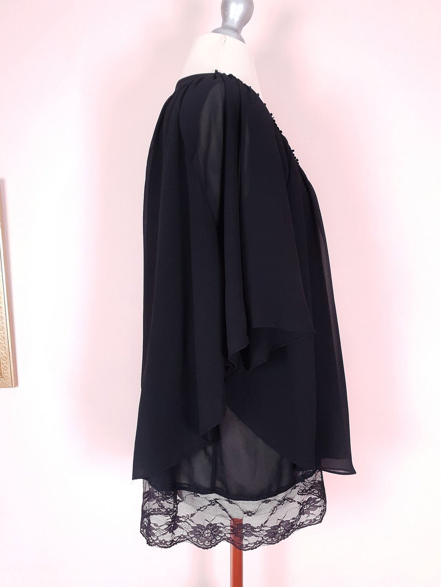 Vintage 90s Black Batwing Top Chiffon Lace Blouse Size 14 / 16
