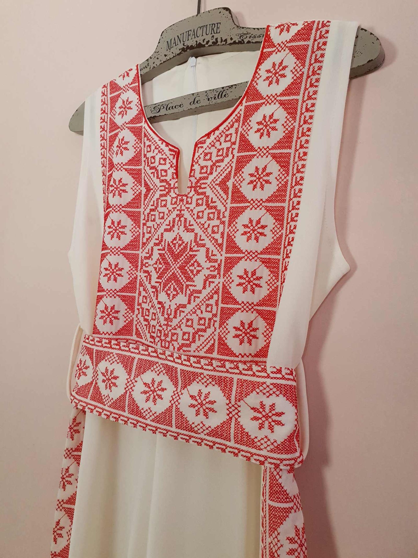 Vintage 90s Embroidered Jumpsuit Ladies Playsuit Cream Red Size 10 12