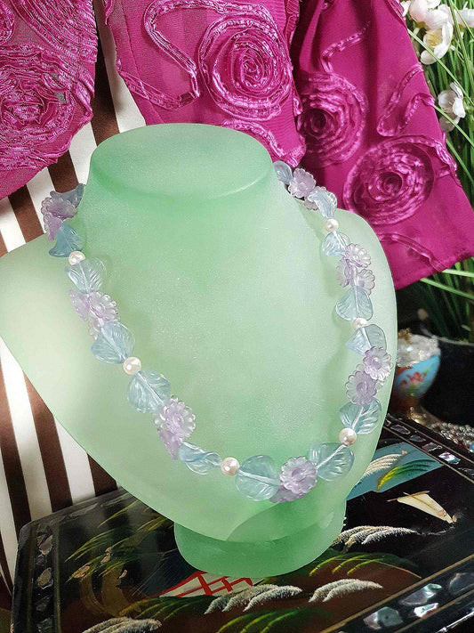 Vintage Pastel Blue & Lavender Flower Leaf Pearl Necklace Retro 1980s