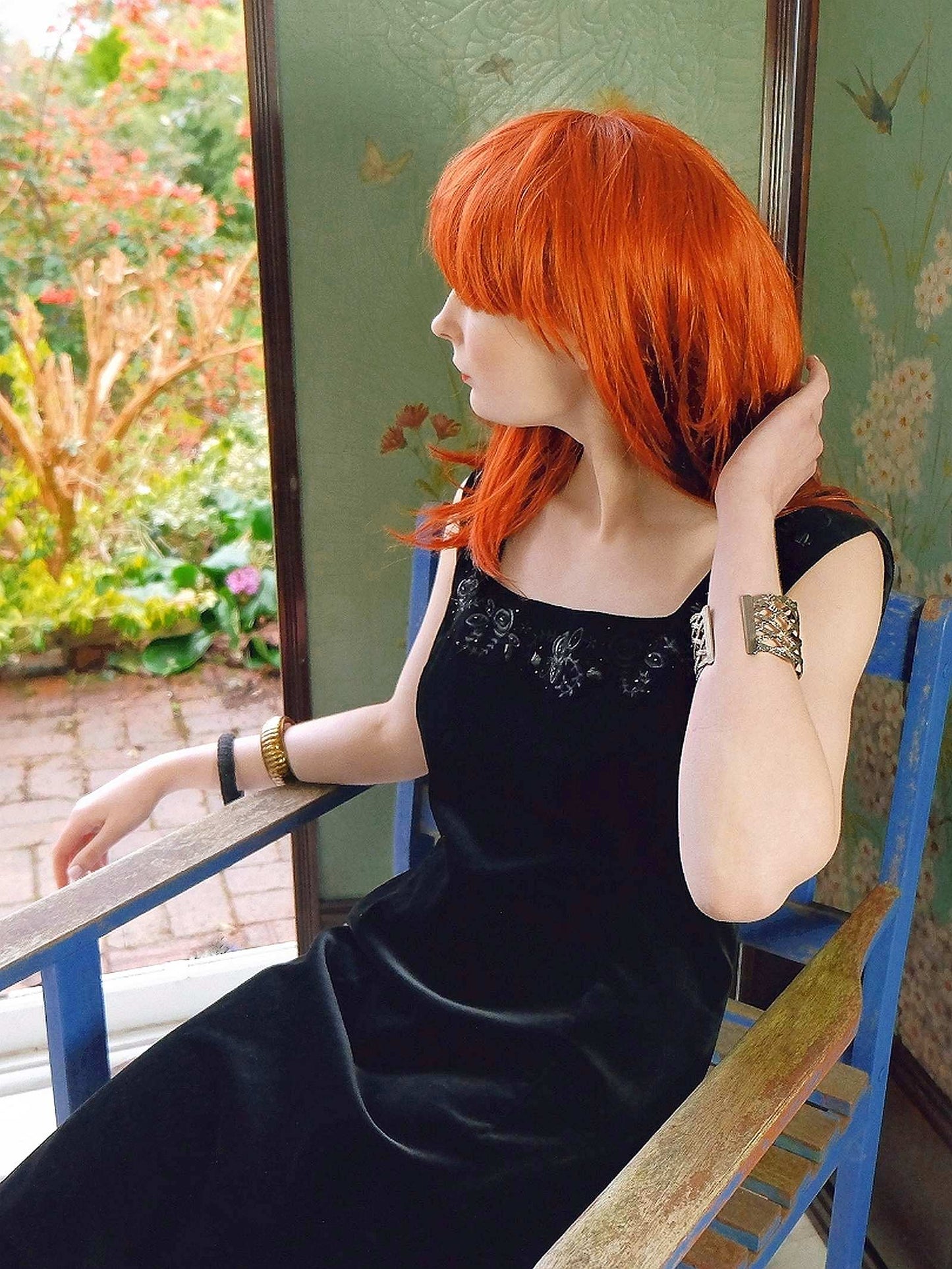 Vintage Laura Ashley Black Velvet Embroidered Dress - Size 12/14 LBD