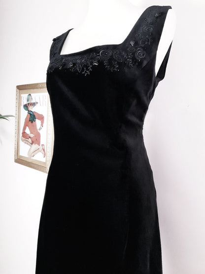 Vintage Laura Ashley Black Velvet Embroidered Dress - Size 12/14 LBD
