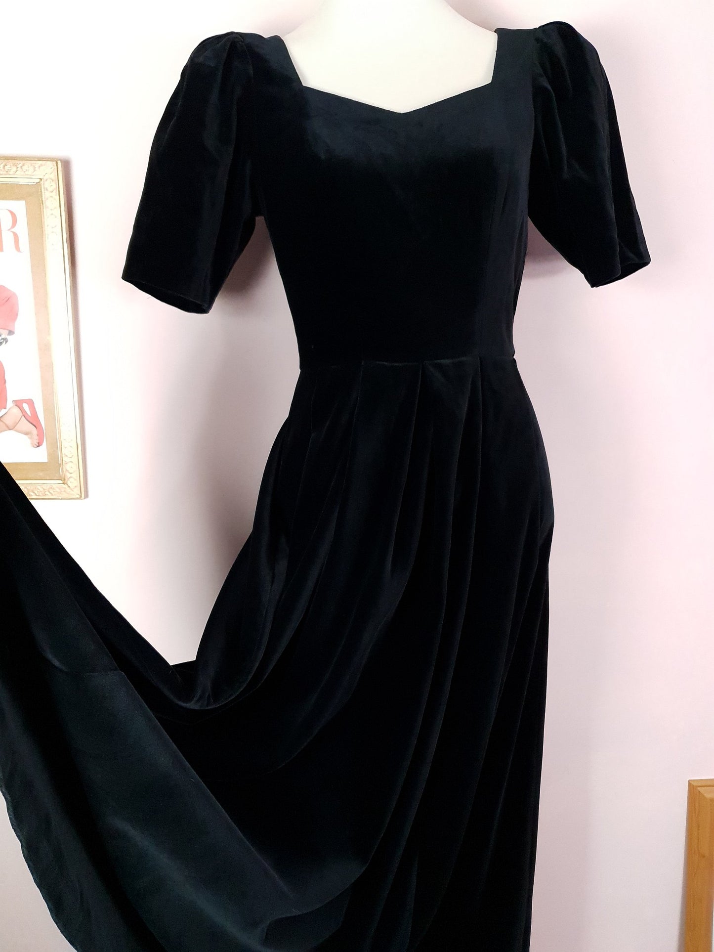 English Classics - Laura Ashley Vintage 1980s Black Velvet Dress - Size 10