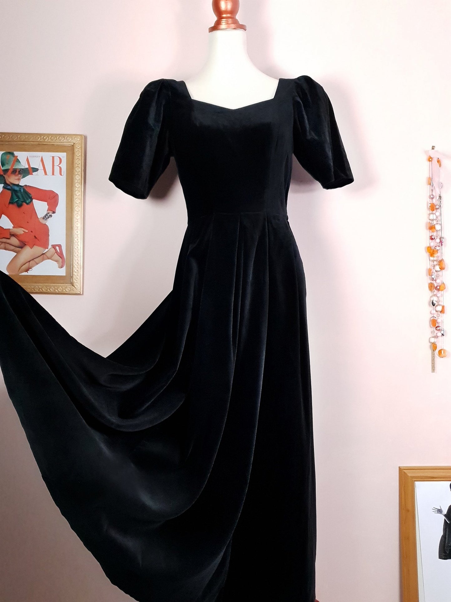 English Classics - Laura Ashley Vintage 1980s Black Velvet Dress - Size 10