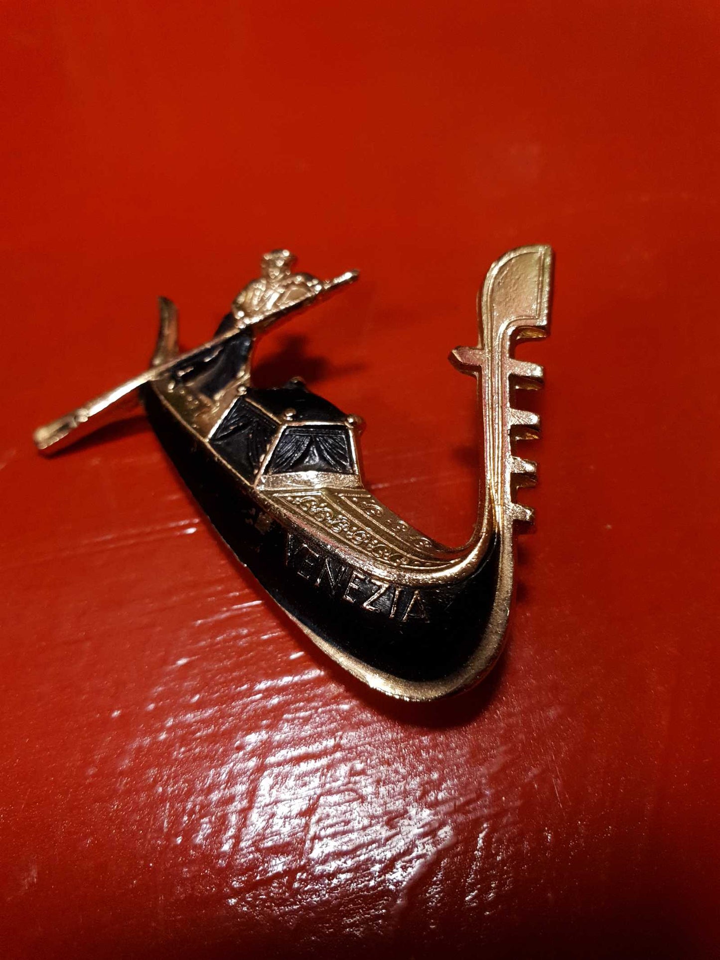 Vintage 1960s Venice Gondola Brooch Venezia Pin Black Gold Tone Italian