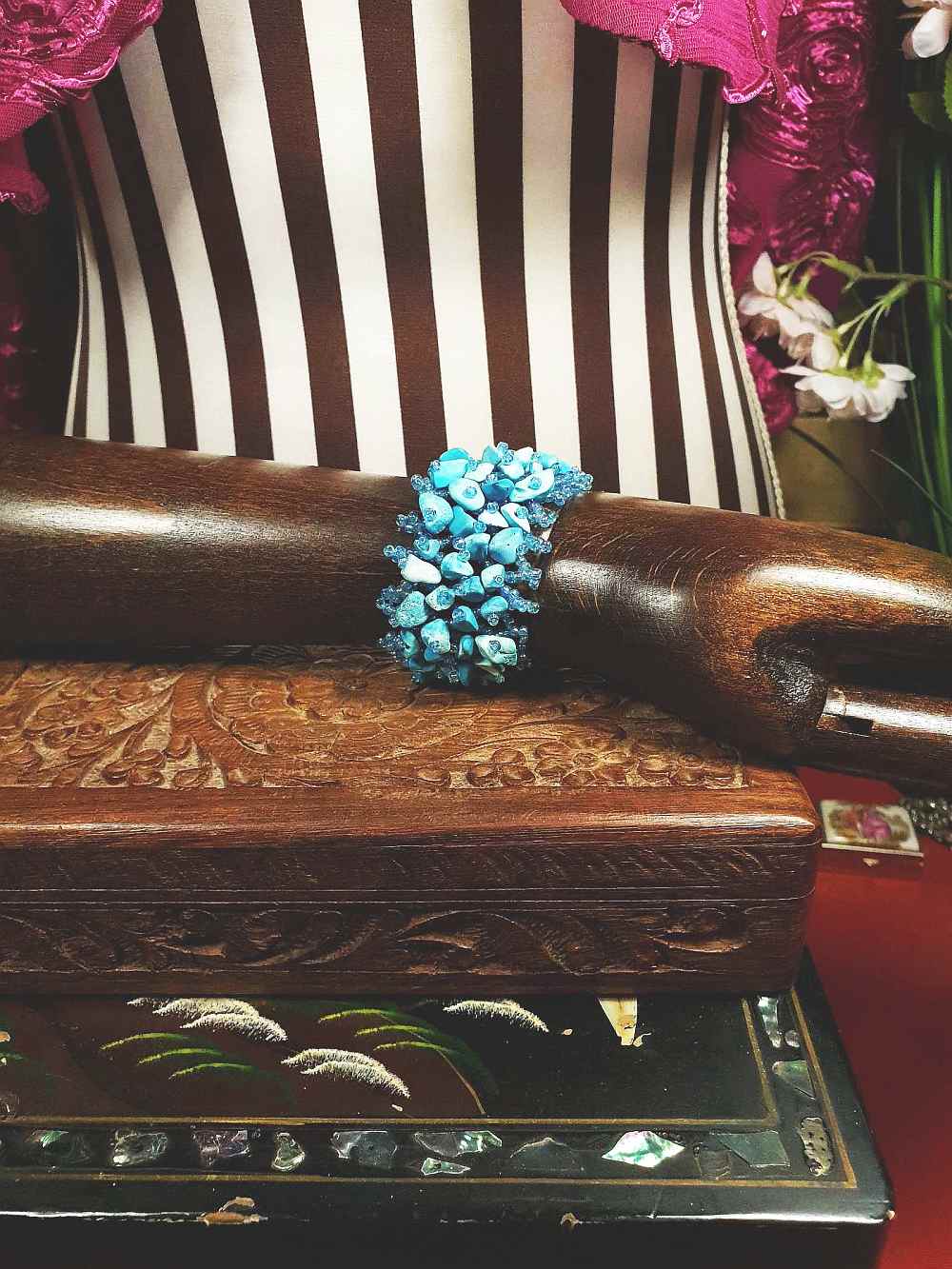 Vintage Blue Stone Beaded Boho Bracelet Aurora Borealis Artisan Turquoise AB