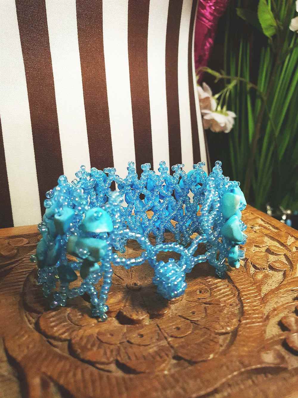 Vintage Blue Stone Beaded Boho Bracelet Aurora Borealis Artisan Turquoise AB