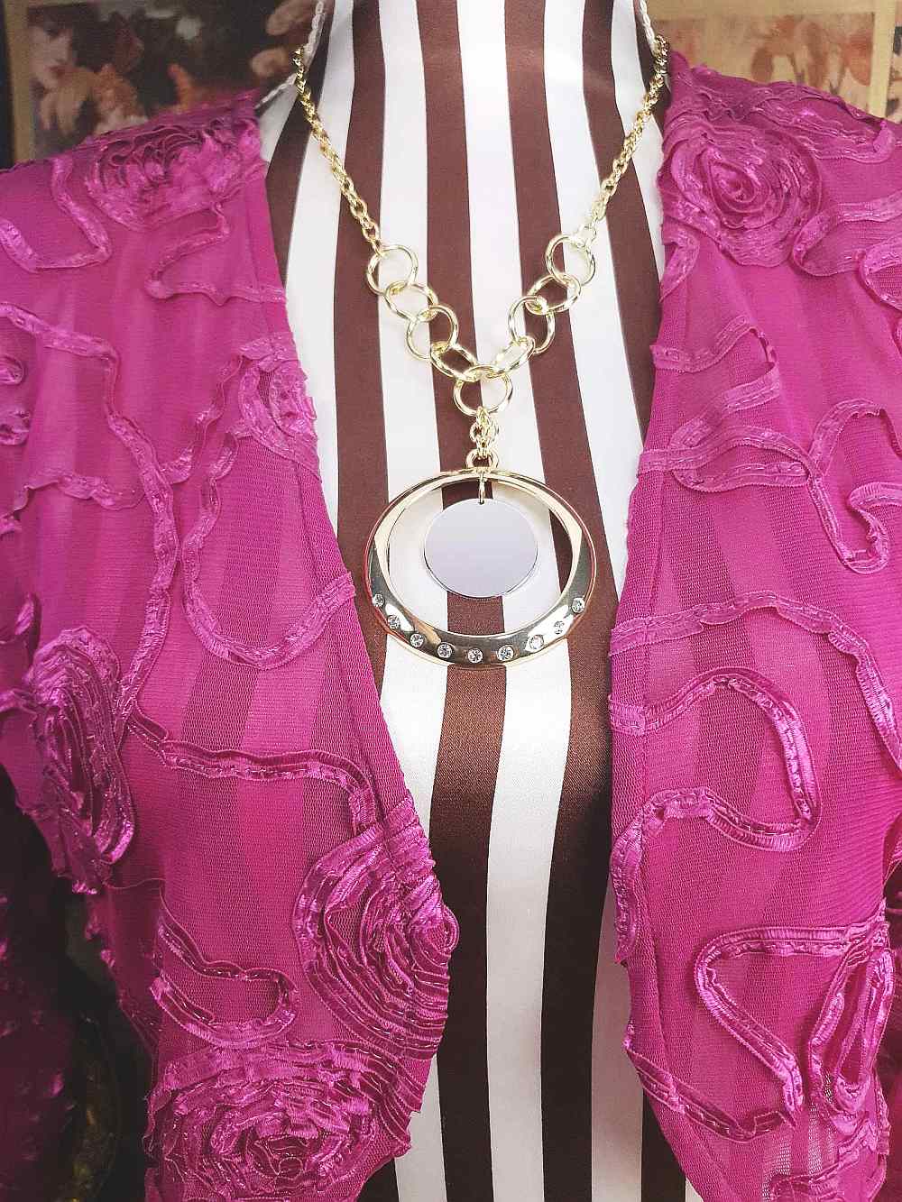 Vintage Circle Rhinestone Pendant Necklace Y2K