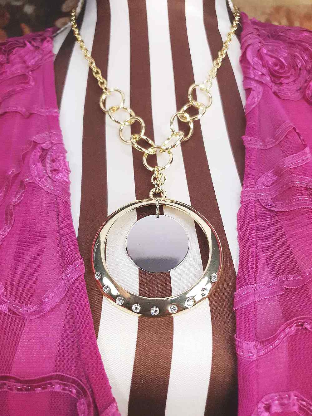 Vintage Circle Rhinestone Pendant Necklace Y2K