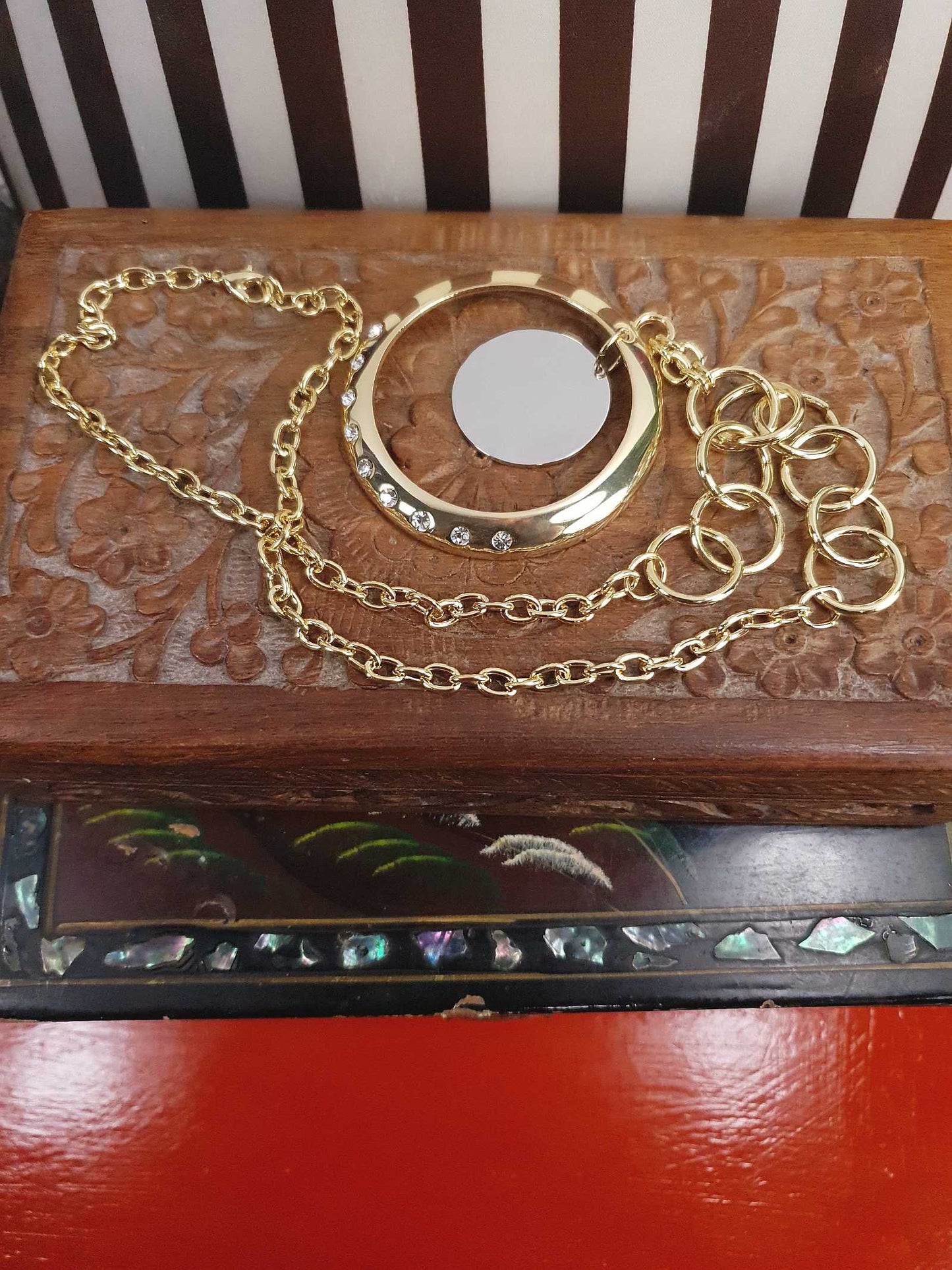 Vintage Circle Rhinestone Pendant Necklace Y2K