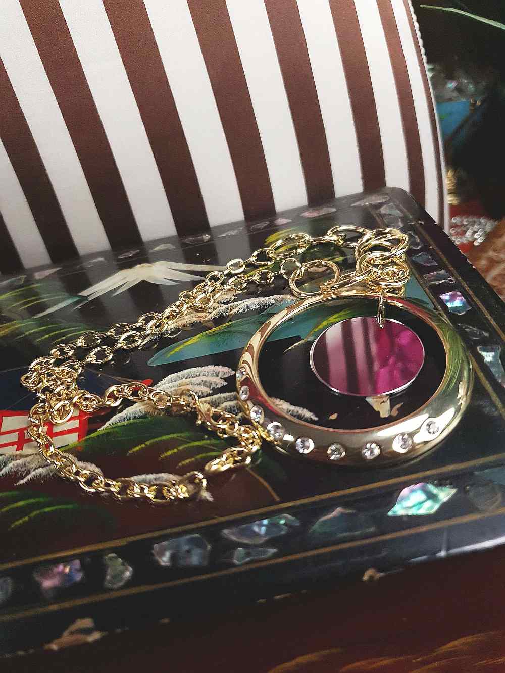 Vintage Circle Rhinestone Pendant Necklace Y2K