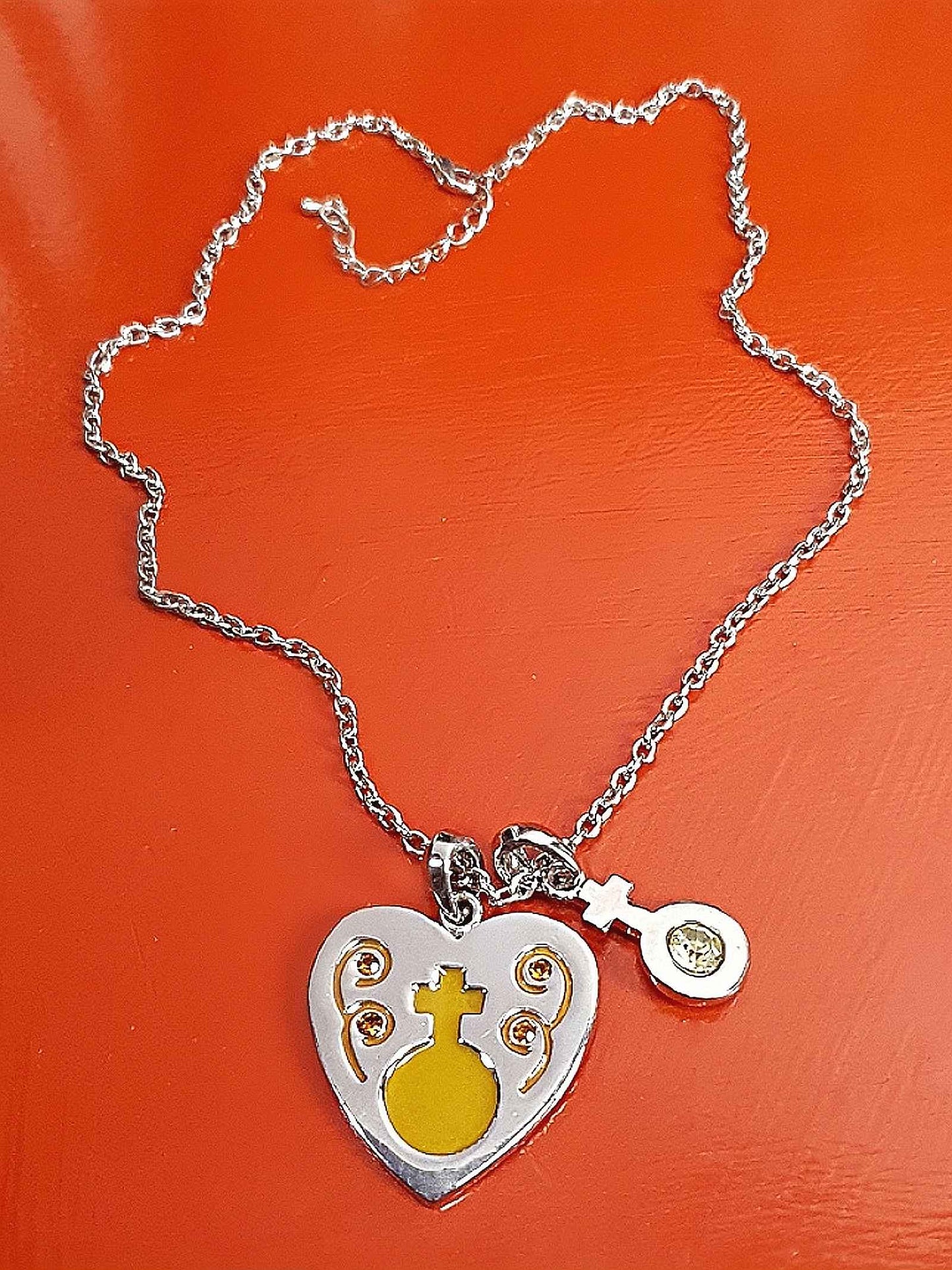 Vintage Heart Charm Rhinestone Necklace Y2K Venus