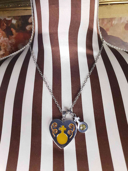 Vintage Heart Charm Rhinestone Necklace Y2K Venus