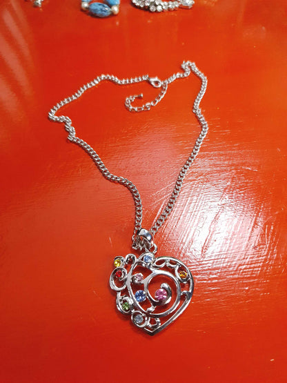 Vintage Filigree Rhinestone Heart Boho Pendant Necklace