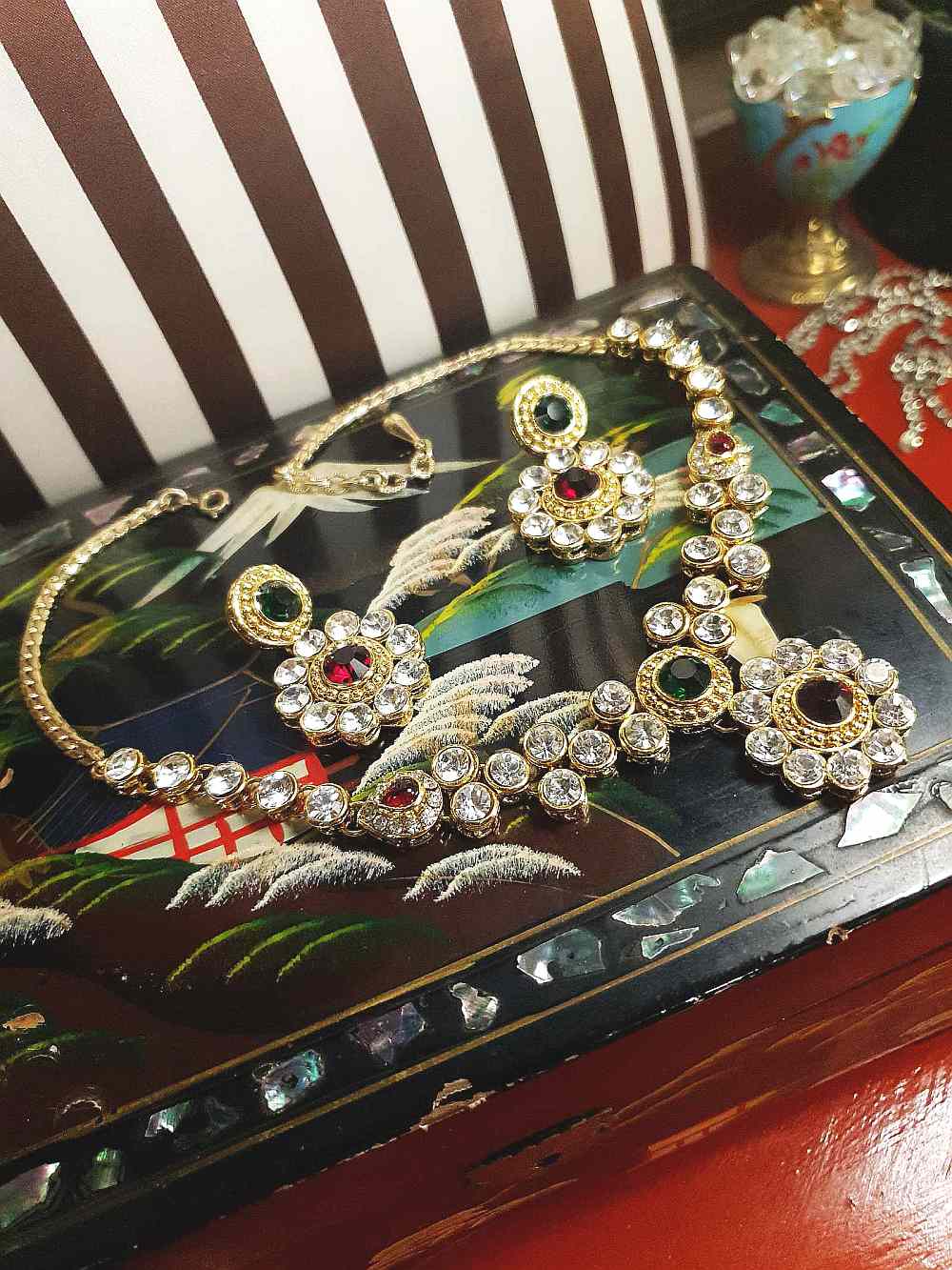 Vintage 1980s Rhinestone Necklace Earrings Set Demi Parure Clear Green Red