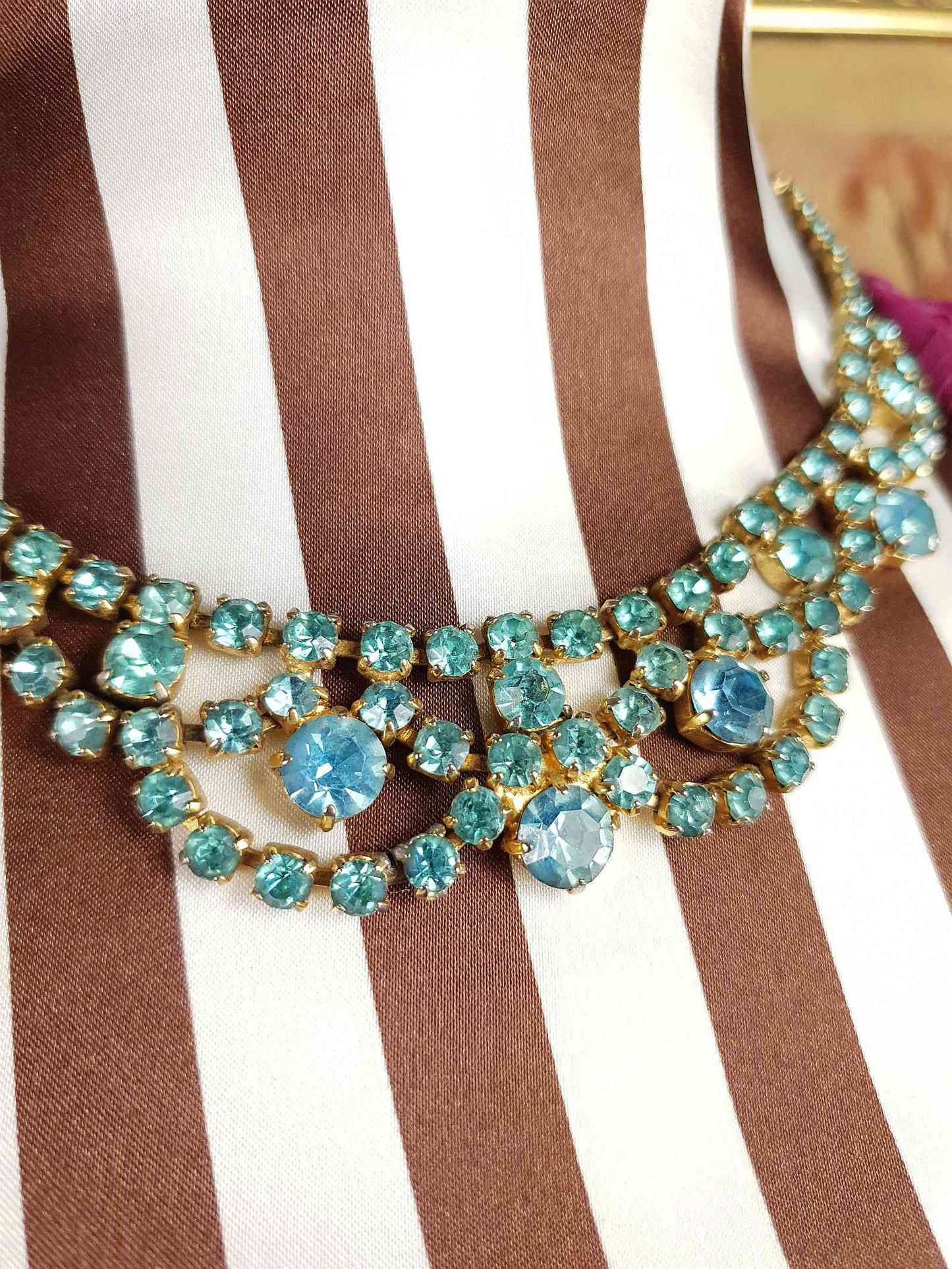Vintage 1940s Blue Rhinestone Necklace Choker