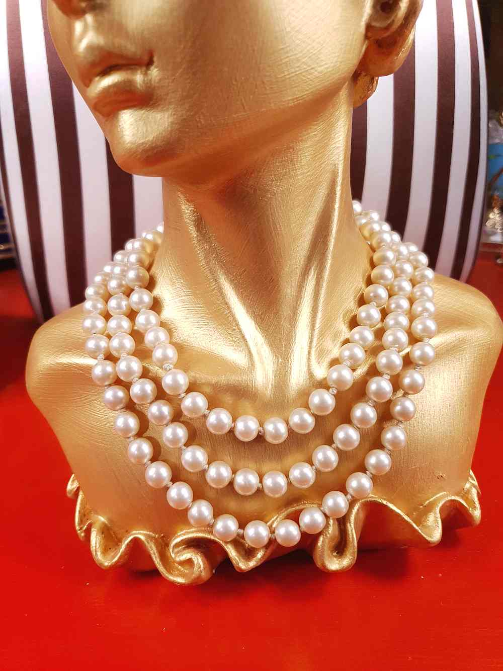 Vintage 1940s Resin Cream Pearl Necklace 45" - Single Strand Hand Knotted Pearls