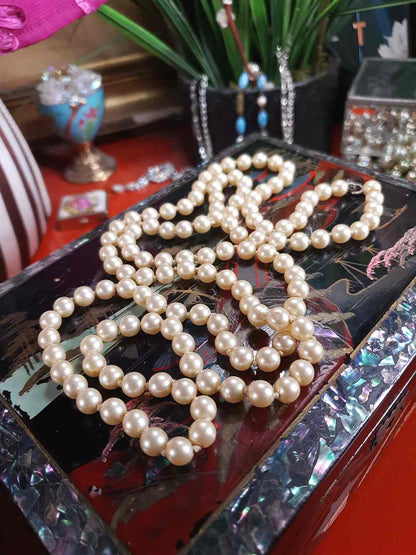 Vintage 1940s Resin Cream Pearl Necklace 45" - Single Strand Hand Knotted Pearls