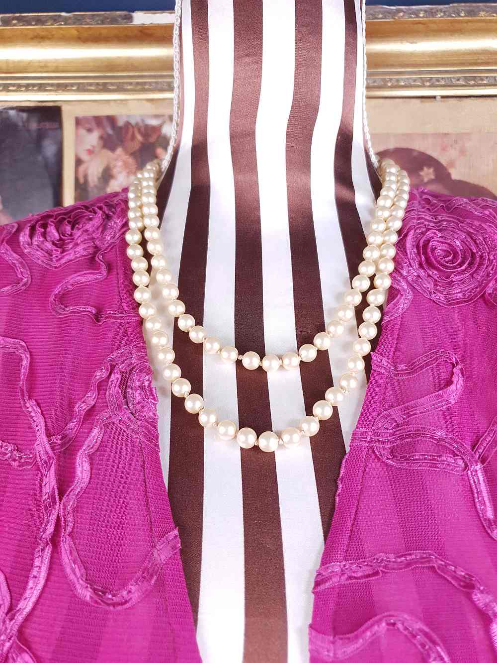 Vintage 1940s Resin Cream Pearl Necklace 45" - Single Strand Hand Knotted Pearls