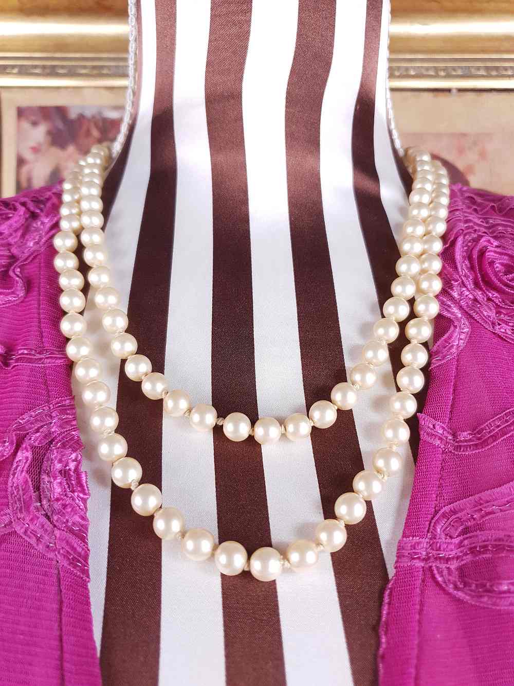 Vintage 1940s Resin Cream Pearl Necklace 45" - Single Strand Hand Knotted Pearls