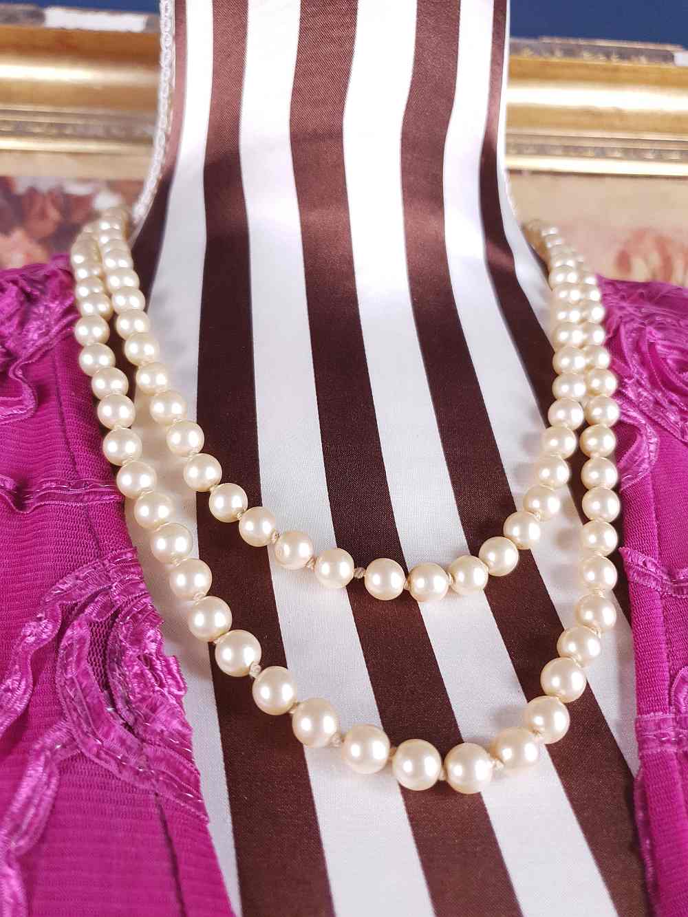 Vintage 1940s Resin Cream Pearl Necklace 45" - Single Strand Hand Knotted Pearls