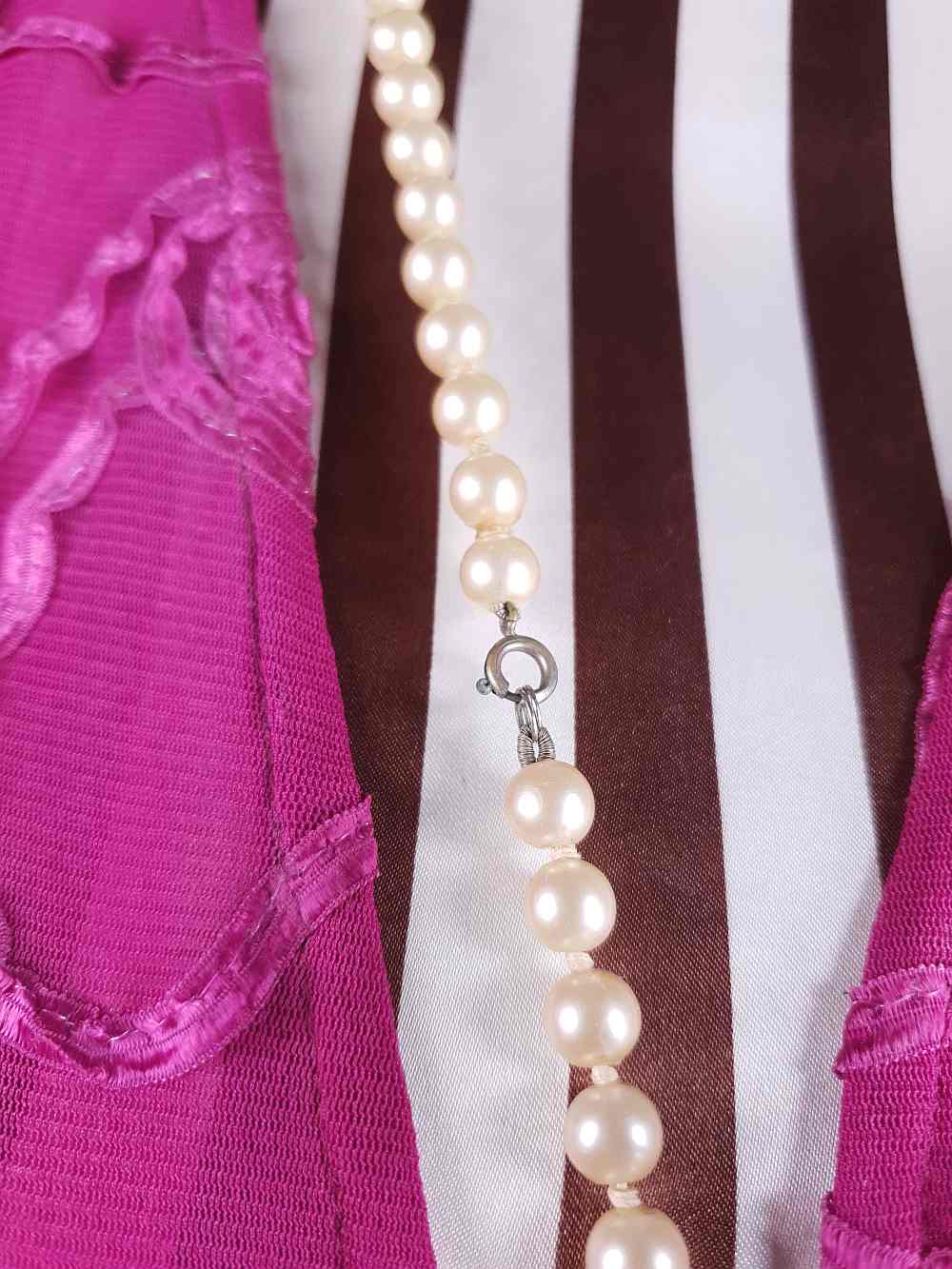 Vintage 1940s Resin Cream Pearl Necklace 45" - Single Strand Hand Knotted Pearls