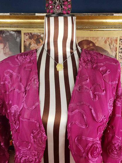 Vintage 1940s Lucite Yellow Rose Pendant Necklace Choker Flower Floral