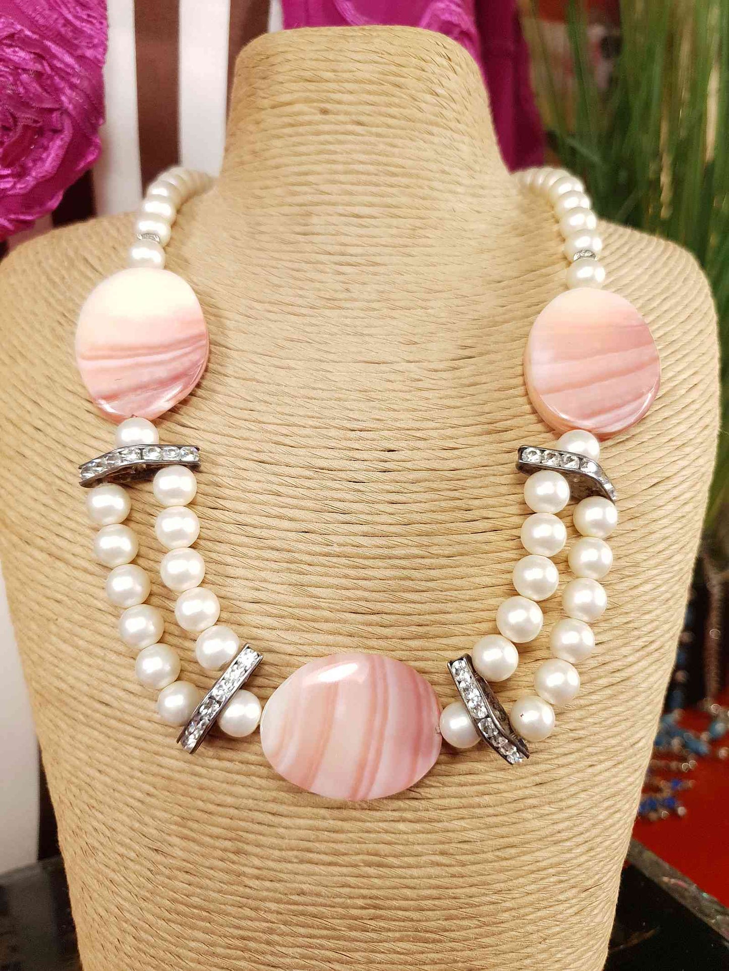 Vintage 1950s Pink Agate Glass Pearl Necklace Choker Mid-Century