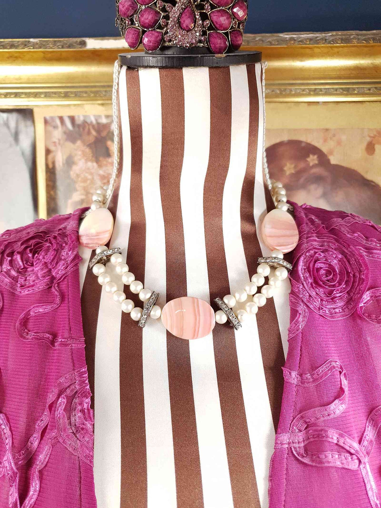 Vintage 1950s Pink Agate Glass Pearl Necklace Choker Mid-Century