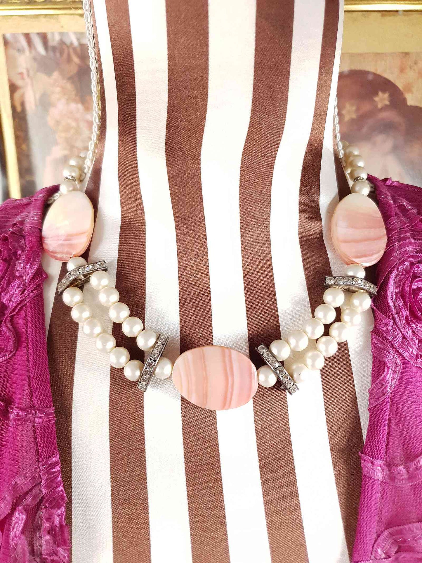 Vintage 1950s Pink Agate Glass Pearl Necklace Choker Mid-Century