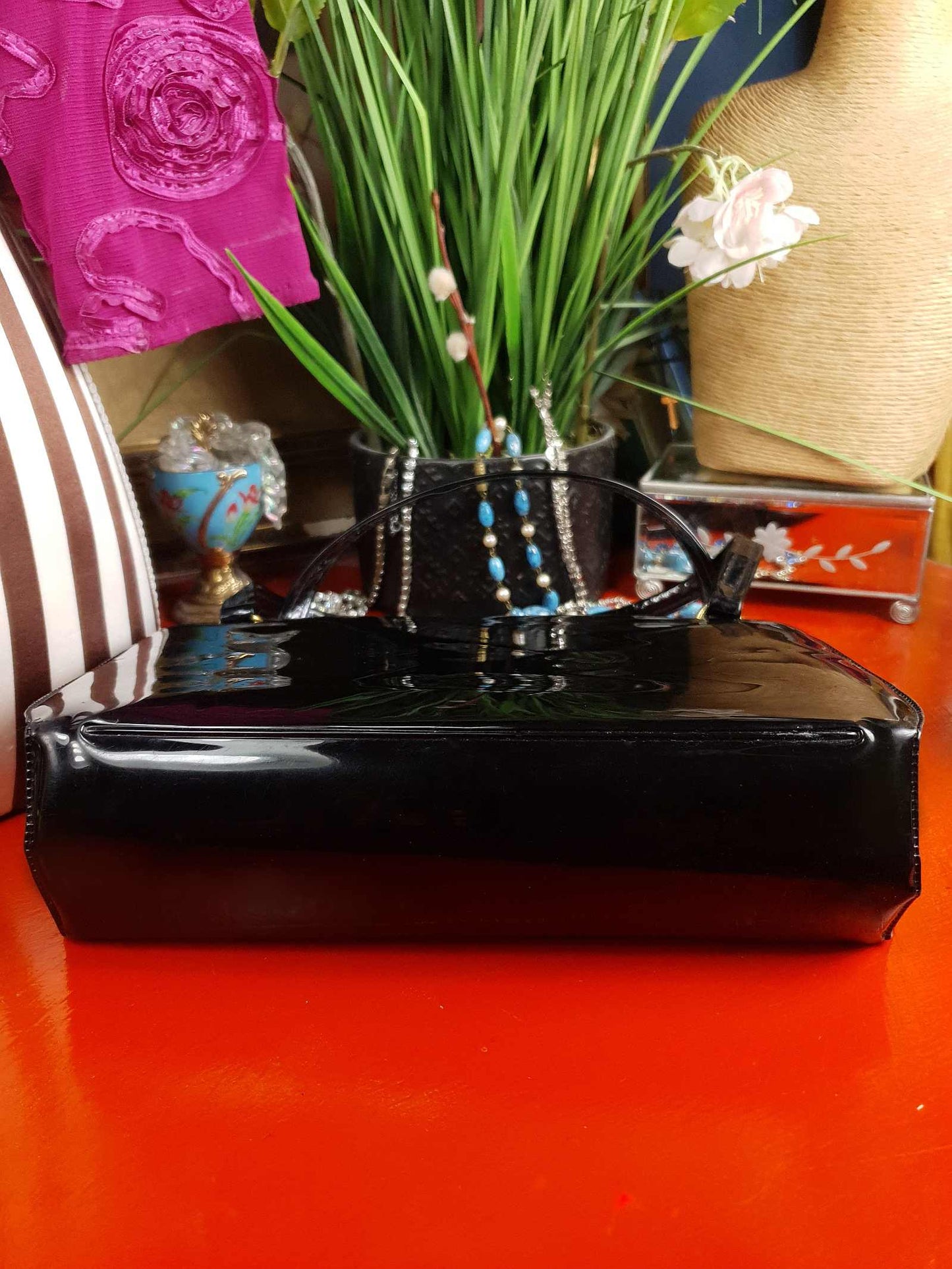 Vintage 1950s Black Patent Handbag Carry Tote