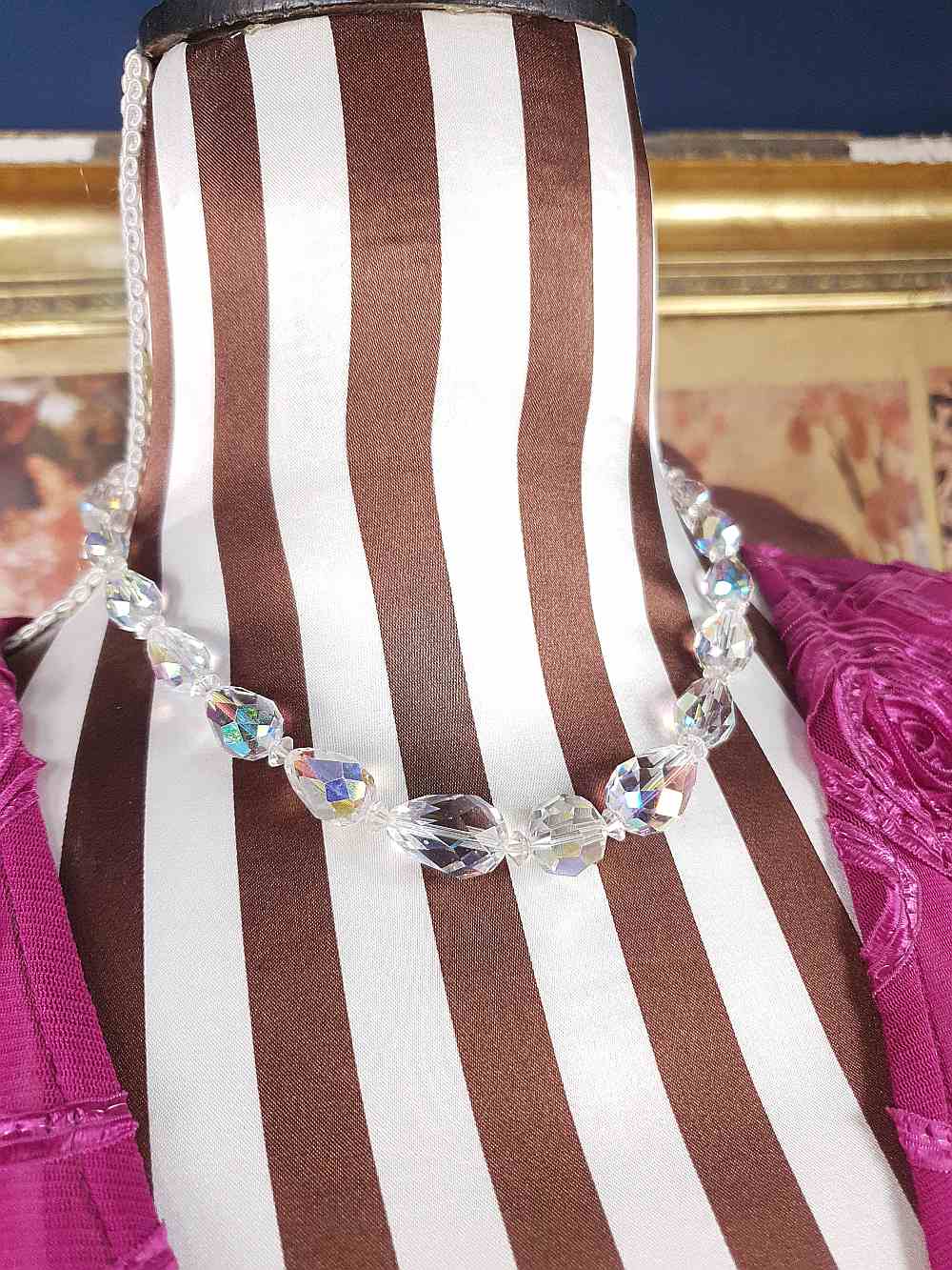 Vintage 1960s Aurora Borealis Crystal Glass Necklace Choker 16" Briolette