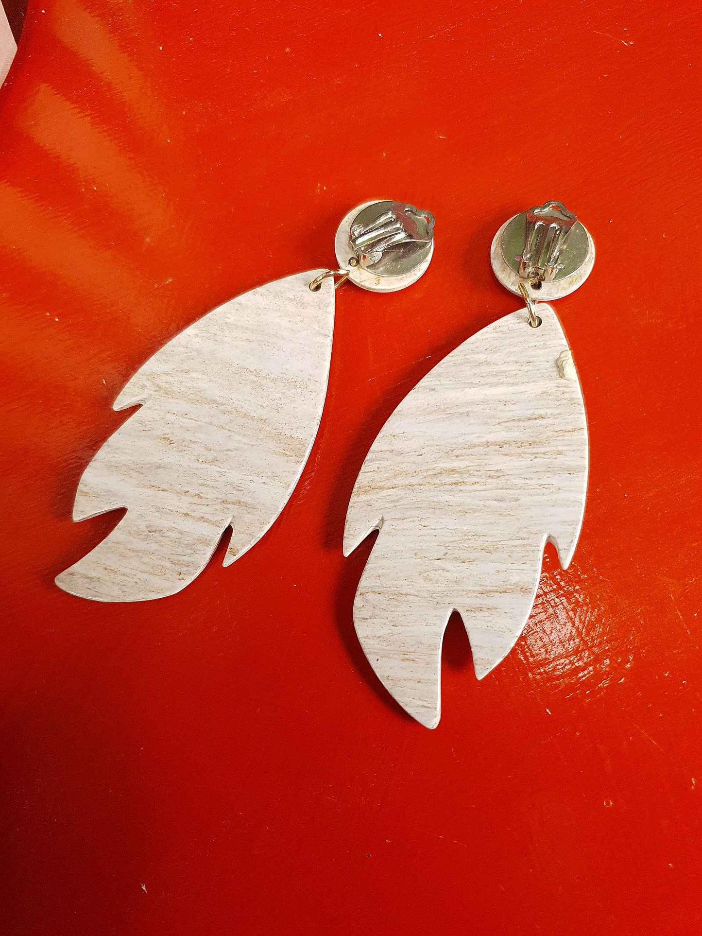 Vintage 1960s Marbled Resin Statement Leaf Earrings Dangle Drop