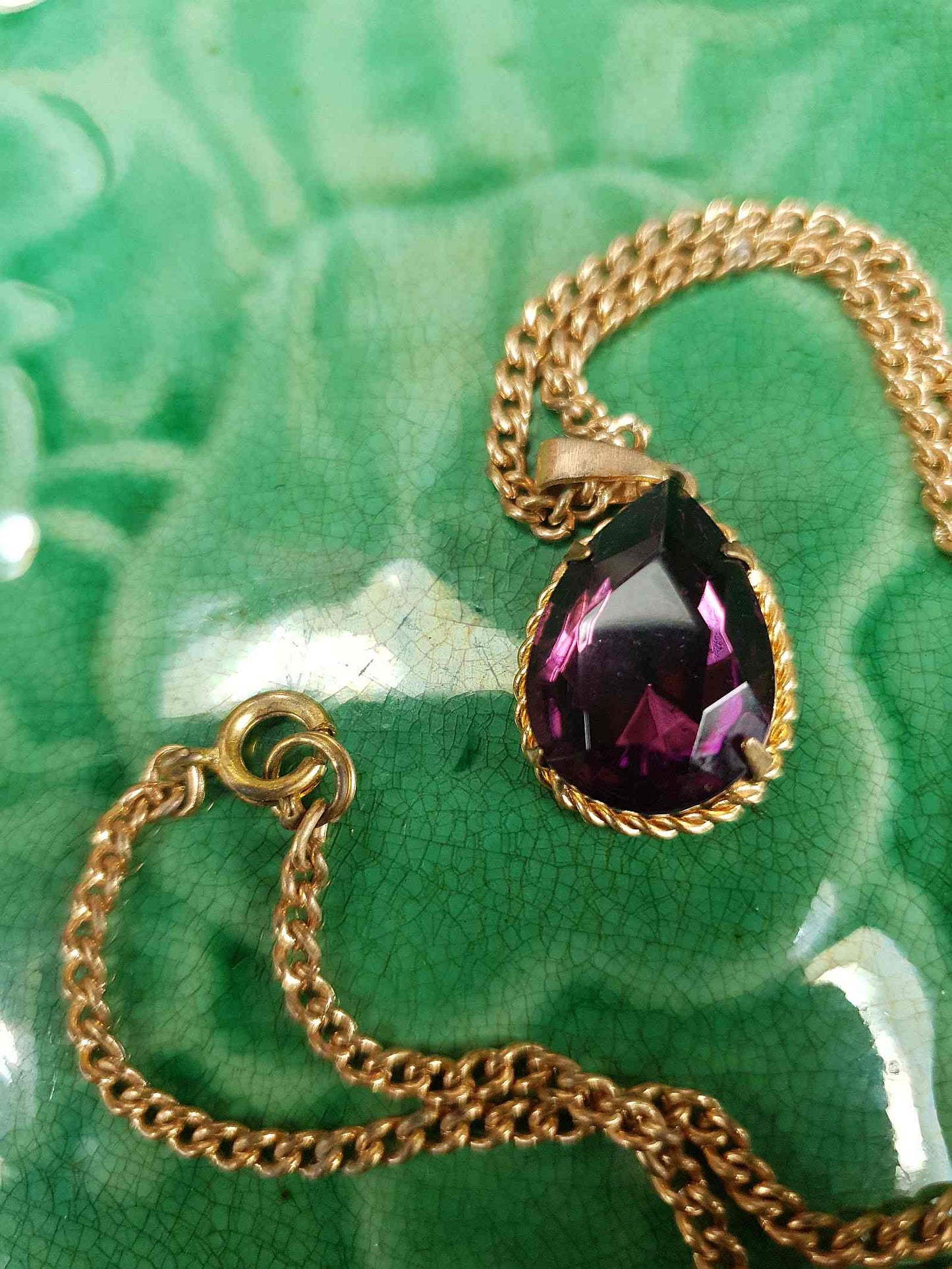Vintage 1960s Purple Rhinestone Pendant Necklace Gold Tone