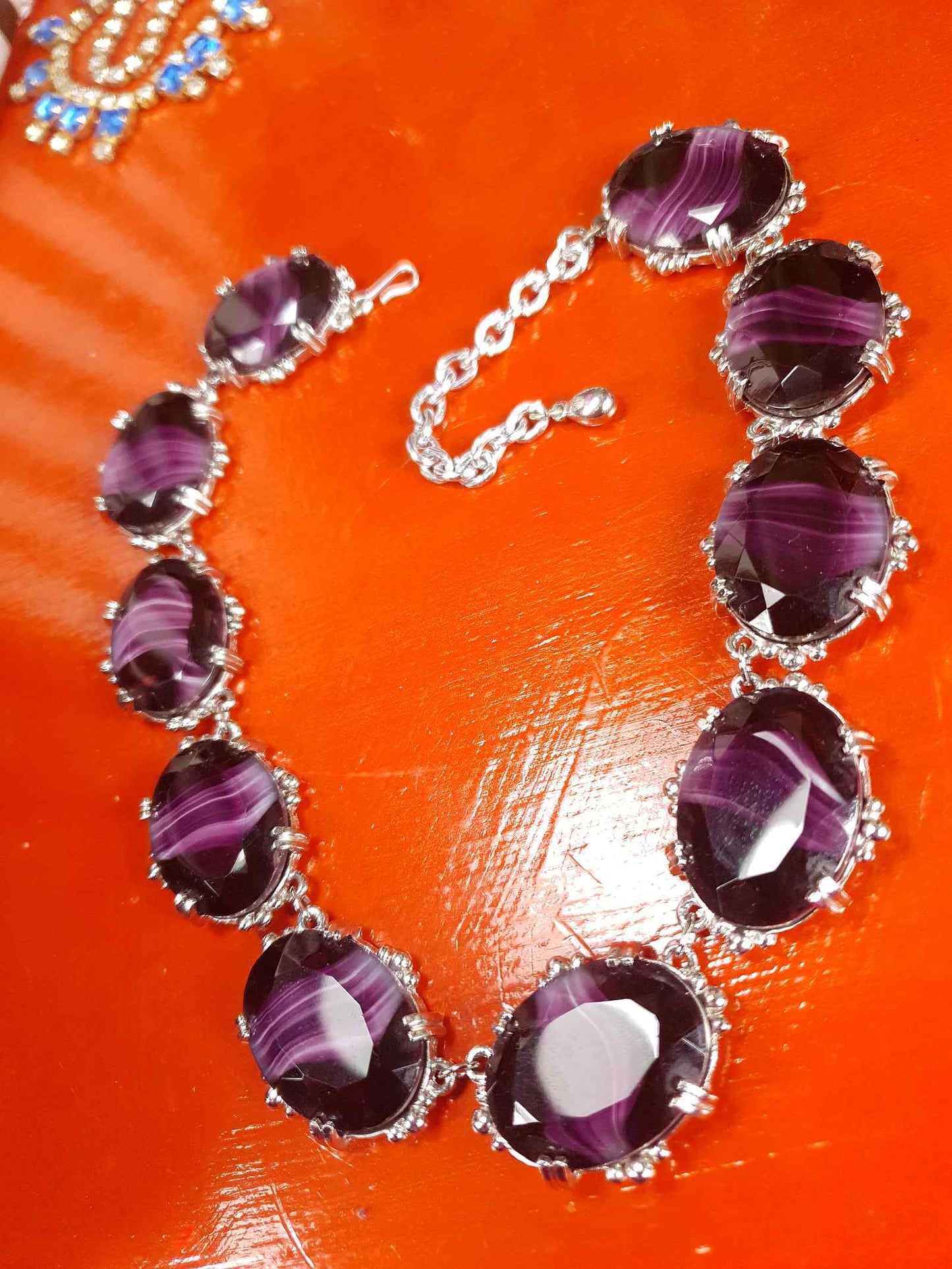 Vintage 1960s Purple Art Glass Sphinx Necklace