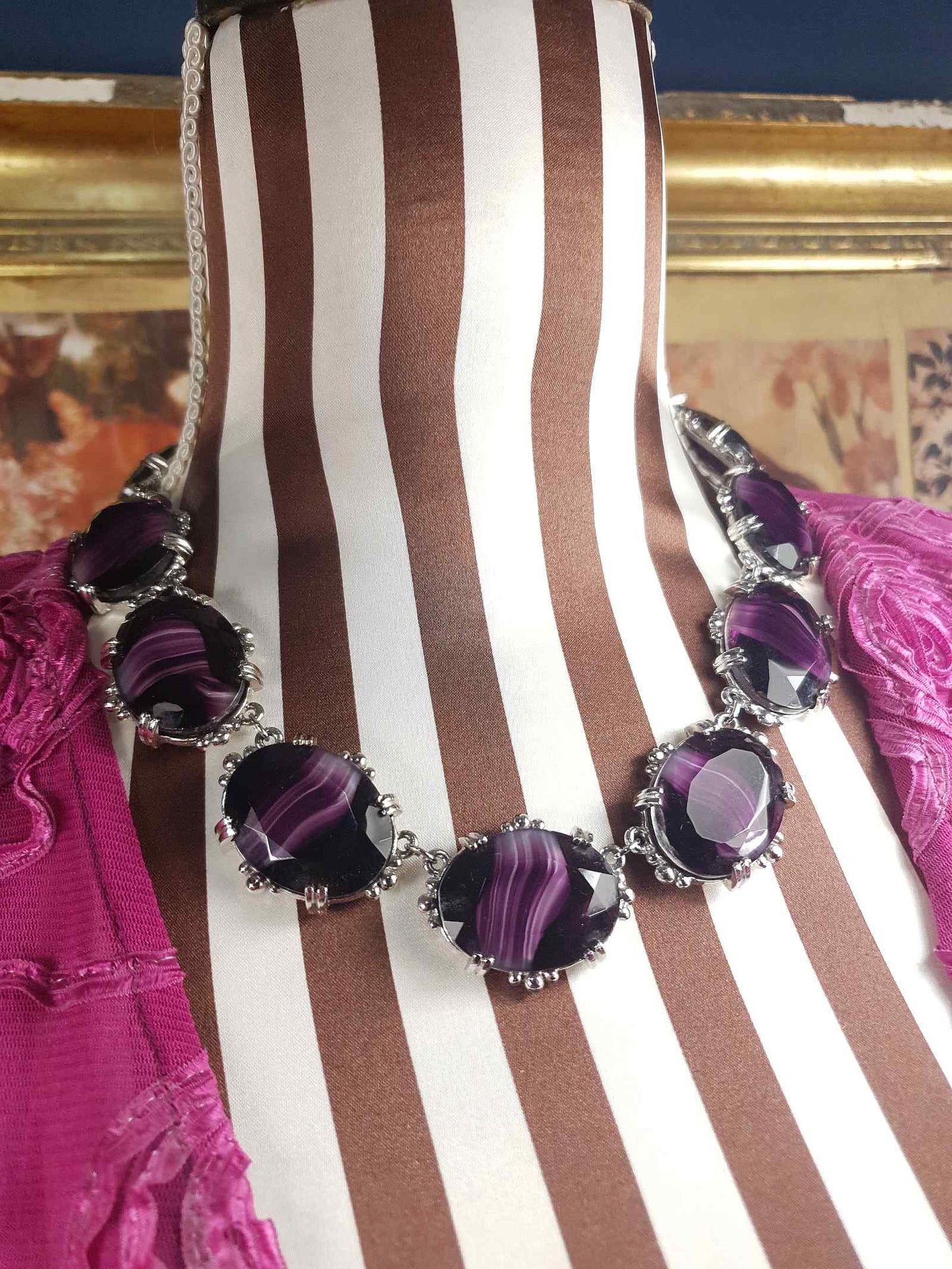 Vintage 1960s Purple Art Glass Sphinx Necklace