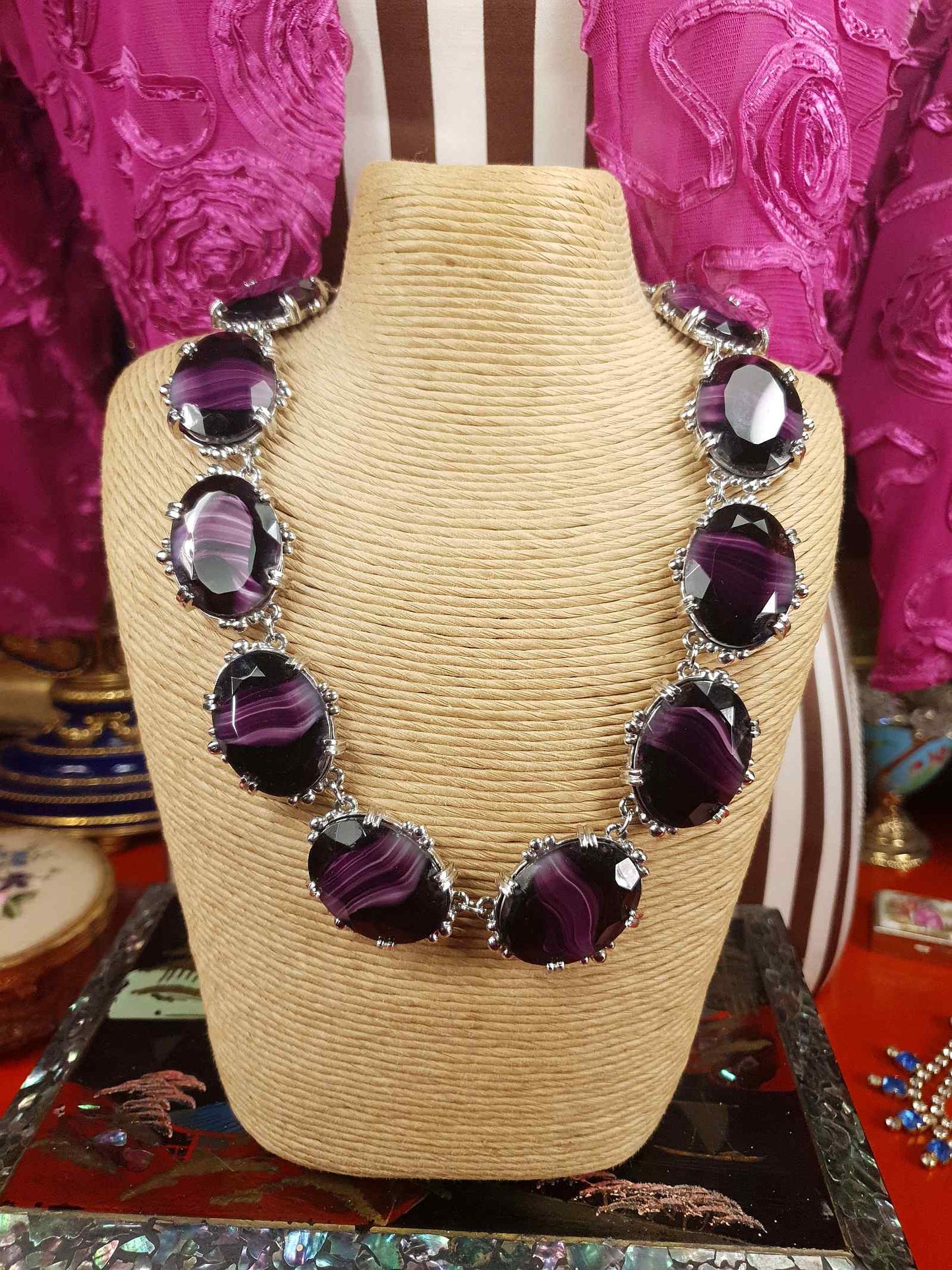 Vintage 1960s Purple Art Glass Sphinx Necklace