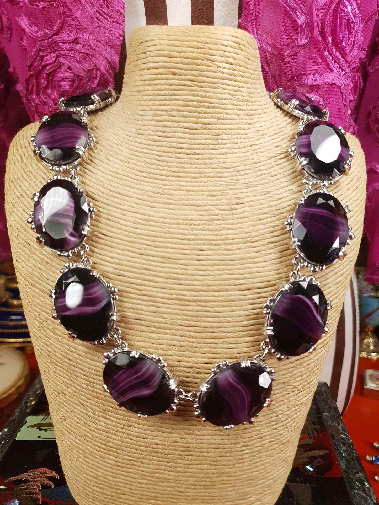 Vintage 1960s Purple Art Glass Sphinx Necklace