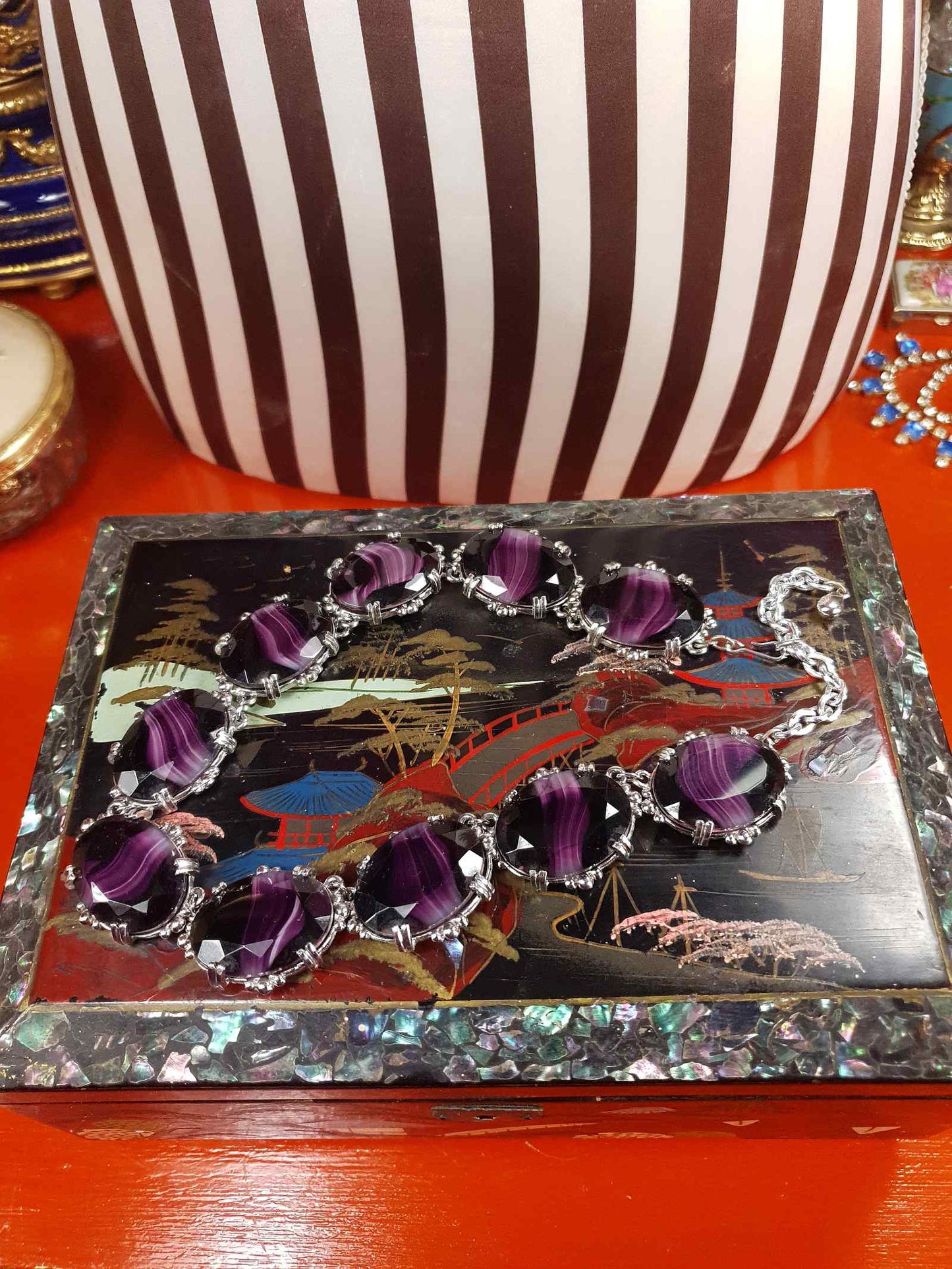 Vintage 1960s Purple Art Glass Sphinx Necklace