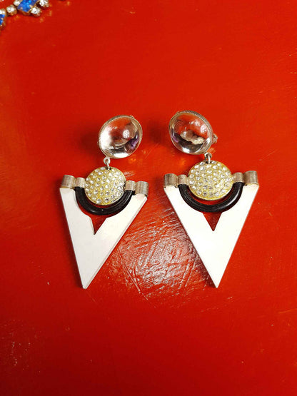 Vintage 1960s Black White Triangle Earrings Clip-On Mod Geometric