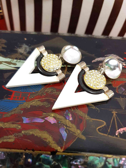 Vintage 1960s Black White Triangle Earrings Clip-On Mod Geometric