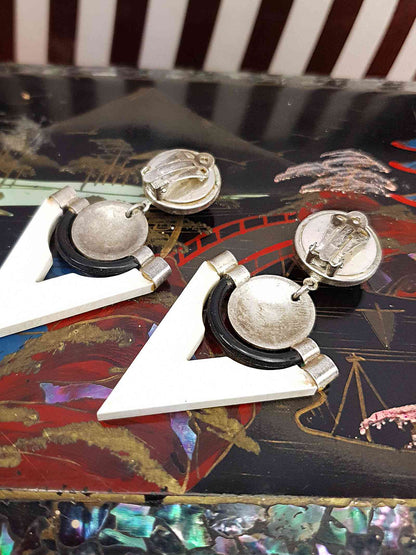 Vintage 1960s Black White Triangle Earrings Clip-On Mod Geometric