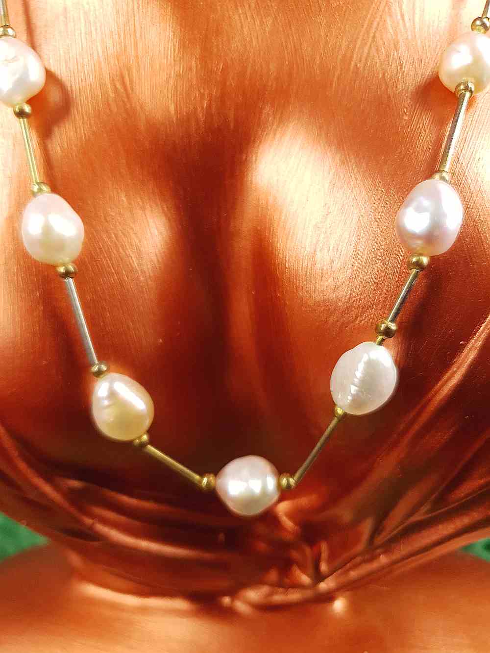 Vintage 1970s Freshwater Baroque Pearl Necklace White Lilac Peach Pearls