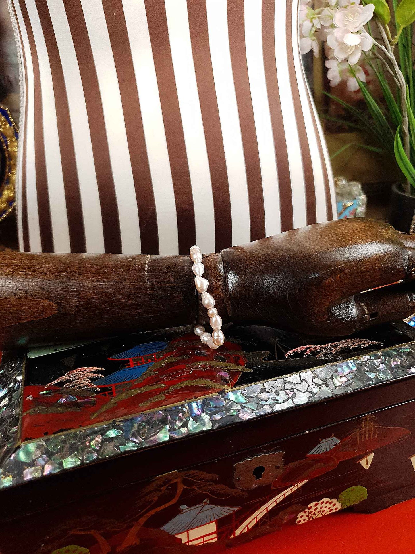 Vintage 1970s Pink Freshwater Pearl Bracelet