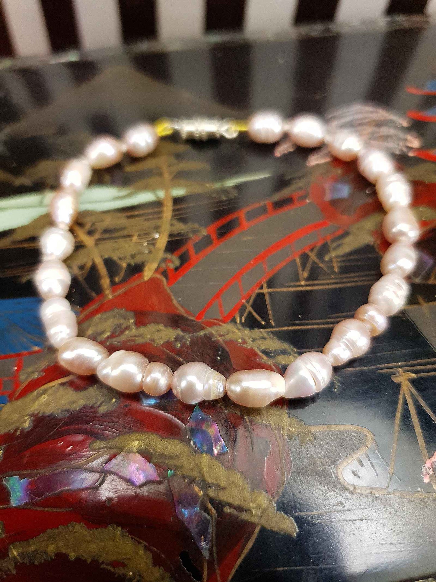 Vintage 1970s Pink Freshwater Pearl Bracelet