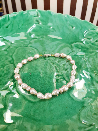 Vintage 1970s Pink Freshwater Pearl Bracelet