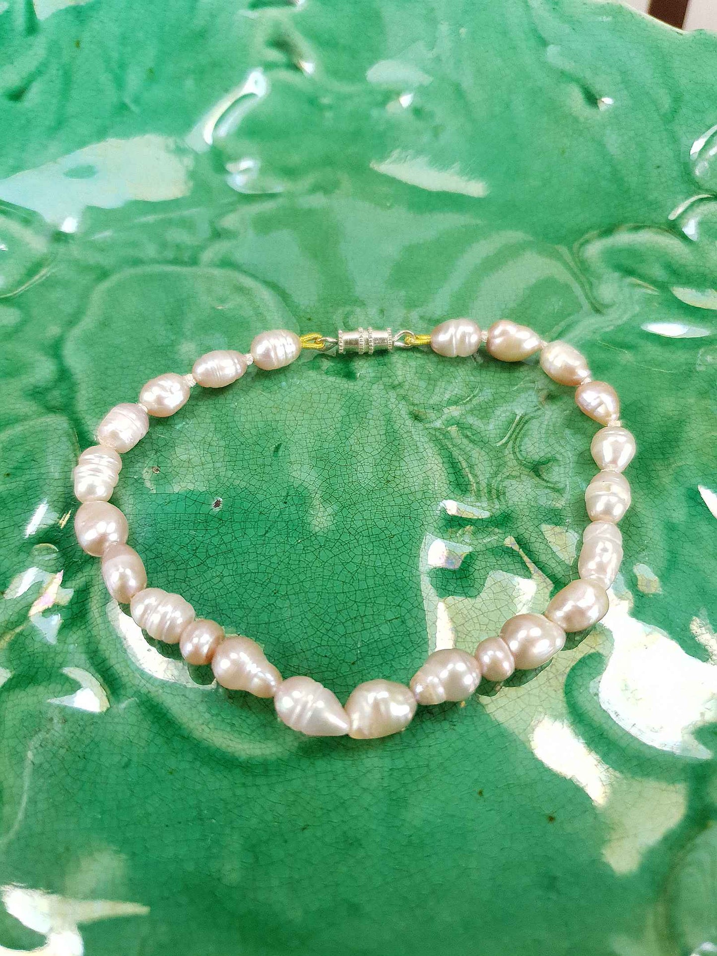 Vintage 1970s Pink Freshwater Pearl Bracelet