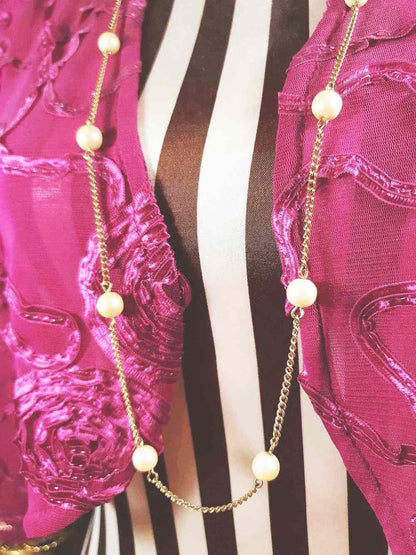Vintage 1970s Sarah Coventry Faux Pearl Necklace Retro