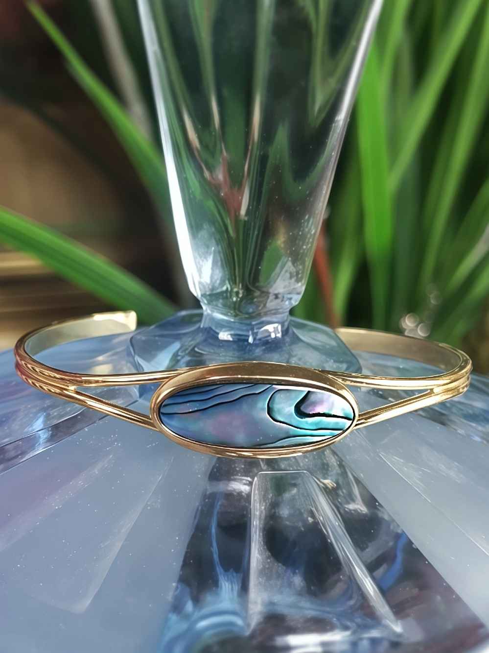 Vintage 1980s Abalone Shell Bracelet Bangle - Gold-Plated